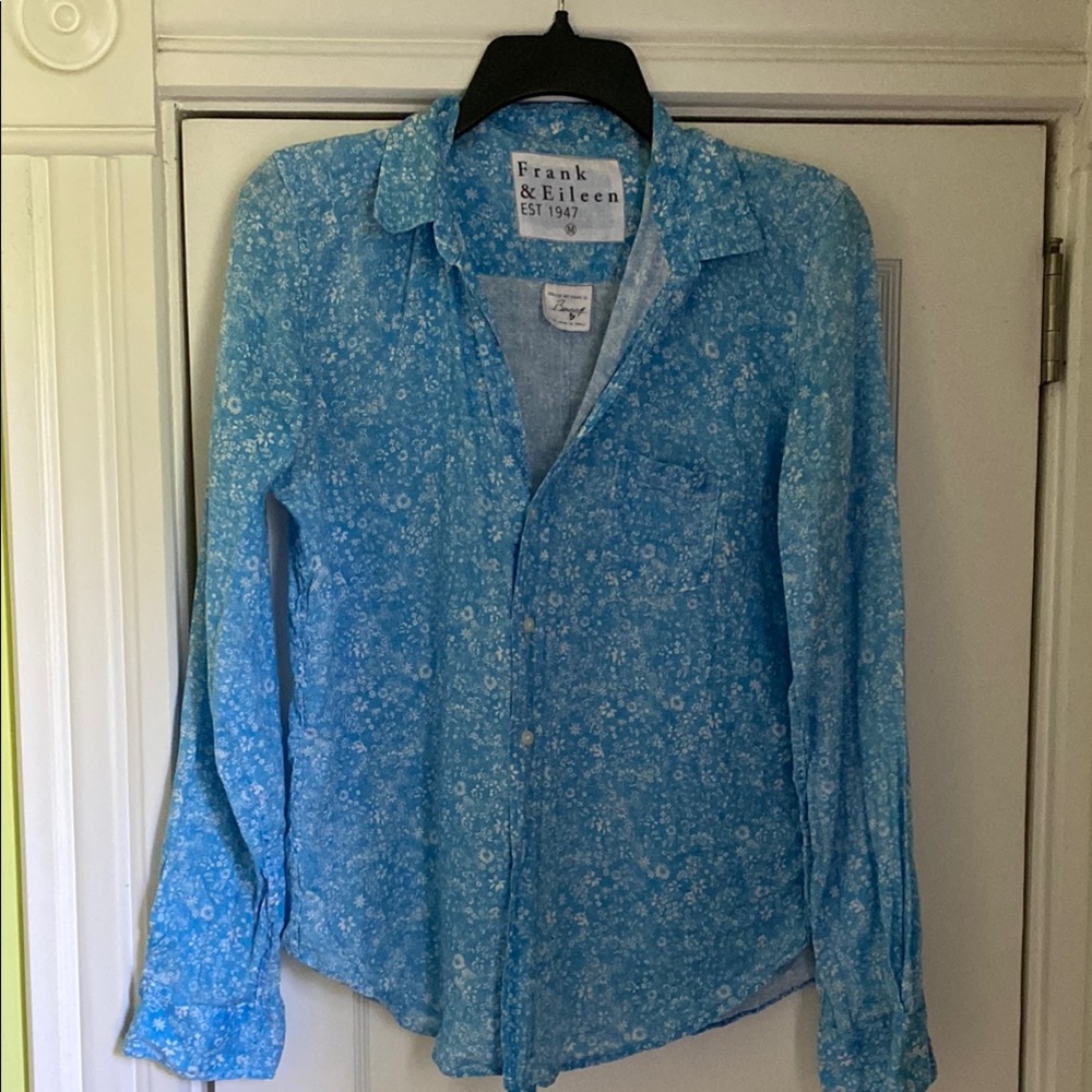 Frank & Eileen Barry Light Blue Floral Shirt